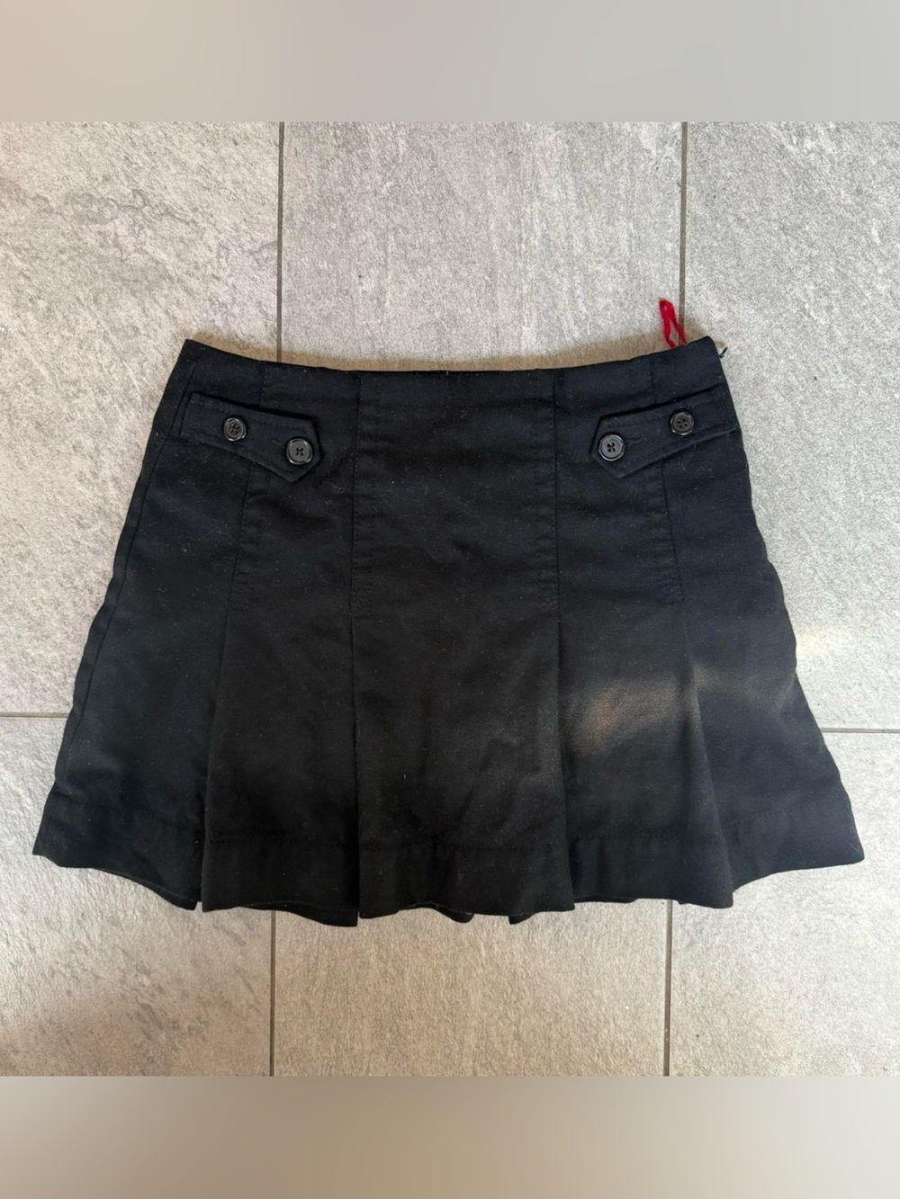 GAP Black Pleated Mini Skirt with Button